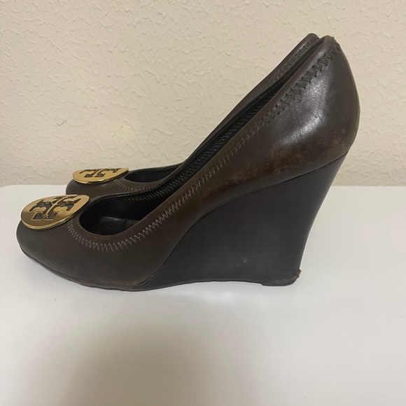 ✨💫 Tory Burch Brown Wedge Shoes 👠 💫✨ - Picture 4 of 11